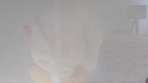 Ava online show from January 13, 7:49 am