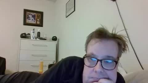 Gary online show from May 6, 1:55 am