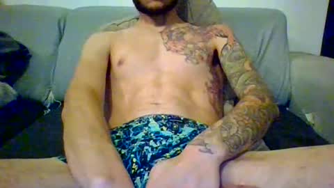 garyreal1990 online show from December 19, 4:57 pm