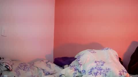 gatubelahotxxx online show from March 10, 12:31 pm