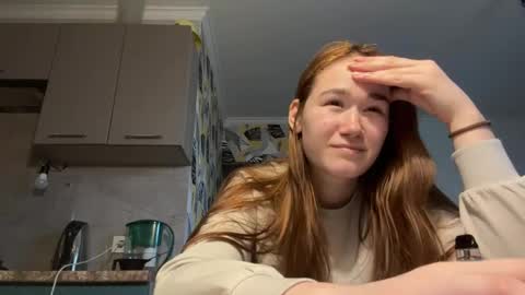 Lana online show from April 24, 2:08 pm
