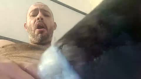 gazg1984 online show from January 1, 6:37 am