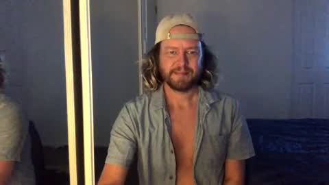 gcsurfer81 online show from December 21, 9:59 am