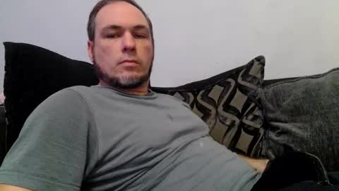 Snapshot of geddes4 chatting on October 8, 10:38 pm SIR online show from October 8, 10:38 pm