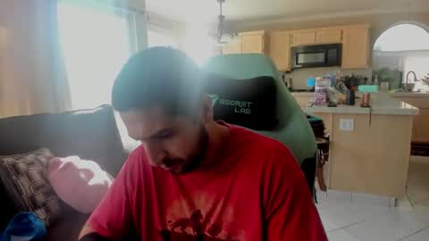 geekin27 online show from December 15, 7:32 pm