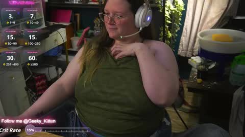 Snapshot of geeky_kitten chatting on September 23, 5:23 am Geeky Kitten Leina -  online show from September 23, 5:23 am