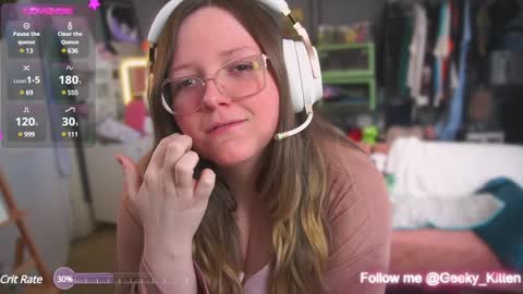 Snapshot of geeky_kitten chatting on January 25, 4:13 pm Geeky Kitten Leina -  online show from January 25, 4:13 pm