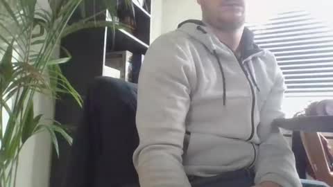 Snapshot of geiljongetje1991 chatting on October 16, 8:25 am geiljongetje1991 online show from October 16, 8:25 am