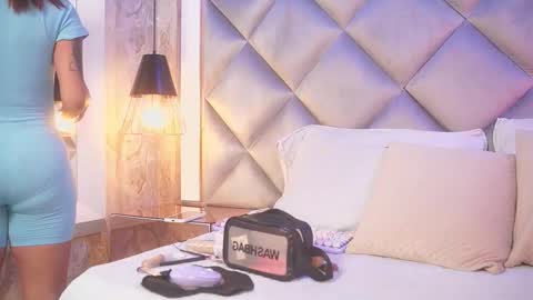 Maria  online show from February 25, 3:10 am