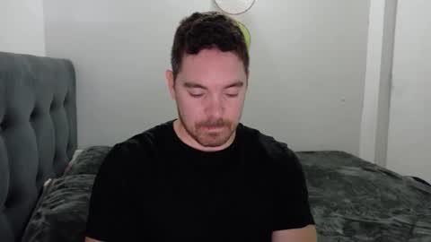 genesis_wb online show from January 10, 1:00 am