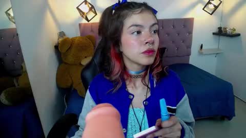 genesisrea online show from December 5, 12:17 pm