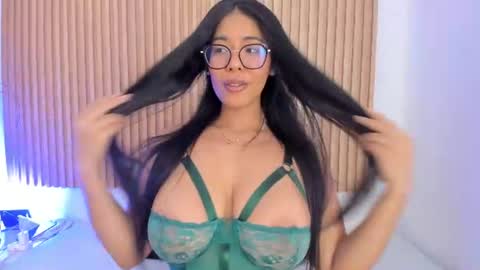     online show from July 5, 10:44 am