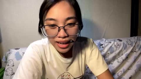 Yuki online show from February 10, 1:47 pm