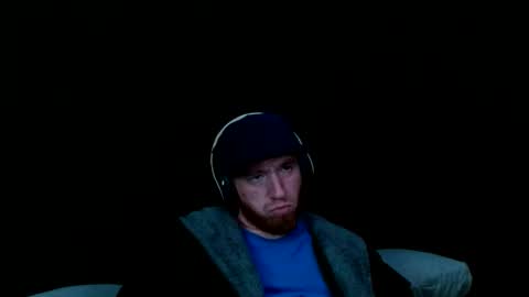 genitalwars online show from February 3, 3:15 am