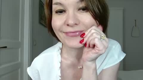 Elena online show from June 19, 2:34 pm