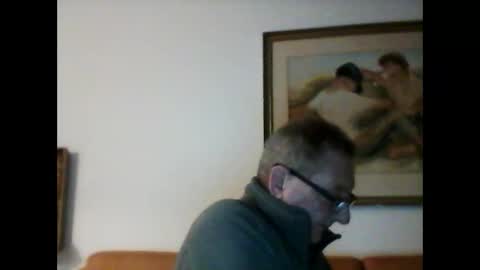 Snapshot of georg1412 chatting on February 6, 6:35 pm georg1412 online show from February 6, 6:35 pm