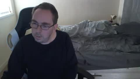 georgerooney1978 online show from June 19, 9:48 am