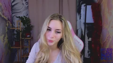 Sara online show from January 10, 9:02 am