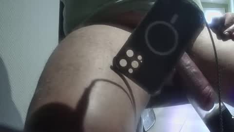 geranimo431374 online show from October 23, 2:29 pm