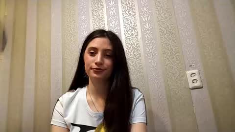 Snapshot of gerdamacaraig chatting on October 20, 12:10 pm Kate online show from October 20, 12:10 pm