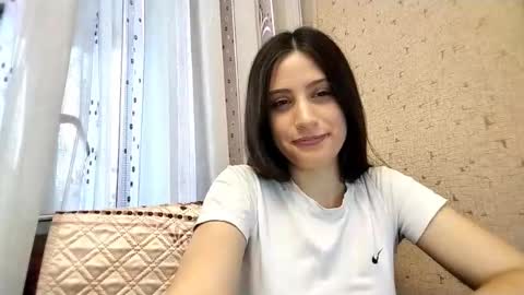 Snapshot of gerdamacaraig chatting on October 15, 9:21 am Kate online show from October 15, 9:21 am