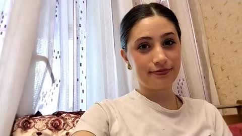 Snapshot of gerdamacaraig chatting on October 16, 10:15 am Kate online show from October 16, 10:15 am