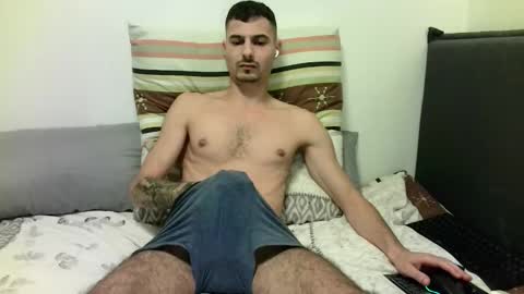 HeteroGermanbigdic77 online show from October 4, 11:24 pm