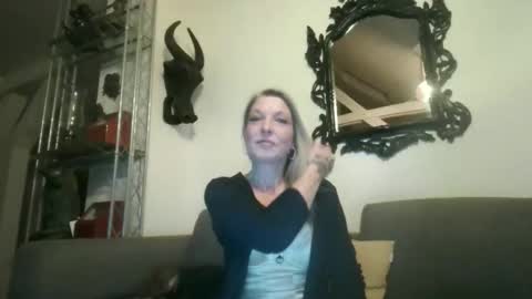 germansweety online show from November 29, 4:58 pm