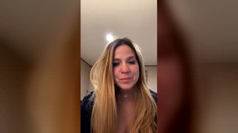 get2thepoin695 online show from December 16, 2:19 am