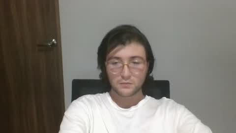Snapshot of ghardh3 chatting on February 4, 11:38 pm ghardh3 online show from February 4, 11:38 pm