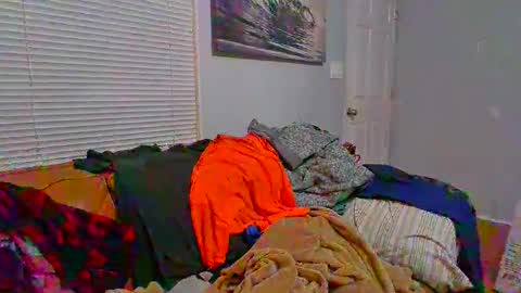 Gee online show from December 19, 1:56 am