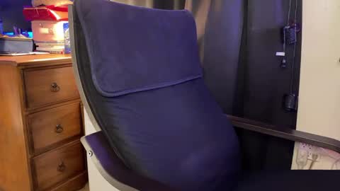 big boy ghost face online show from November 22, 4:33 am