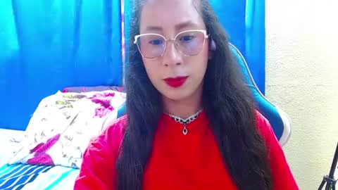 Gia  online show from July 4, 7:28 pm