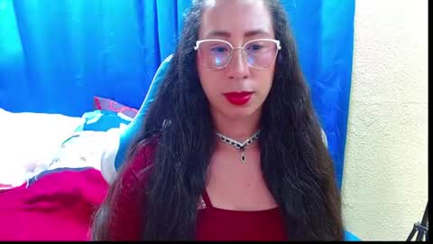 Gia  online show from July 17, 7:49 pm