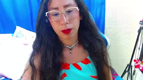 Gia  online show from July 25, 7:01 pm