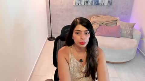 Gia online show from July 30, 7:03 pm