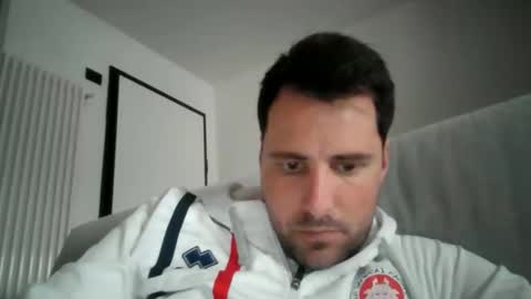 giacomo9669 online show from March 3, 1:40 pm