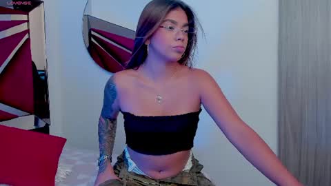 Gia  online show from July 2, 6:02 pm