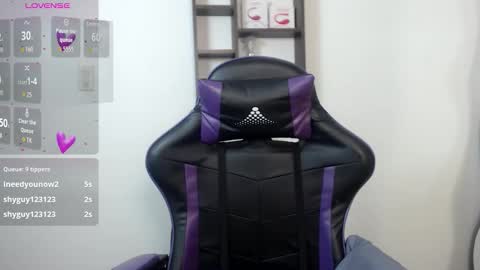 Gianna lopez online show from March 3, 7:54 pm