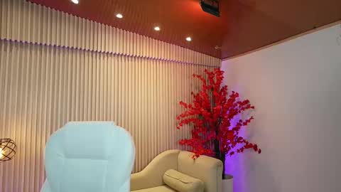 gianovak online show from September 16, 11:45 am