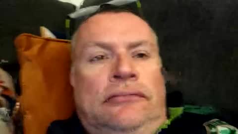 giddyup2222222 online show from April 26, 9:12 pm