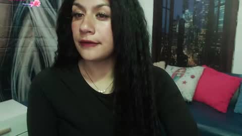 Gigi 3 online show from July 28, 2:57 pm
