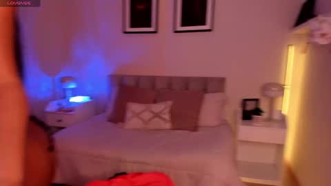 GIGI online show from April 24, 4:58 am
