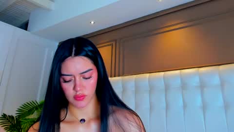gigi wilden online show from June 27, 11:27 am