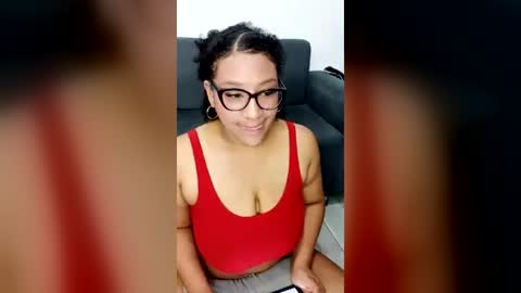 gigiblue89 online show from July 28, 6:33 am