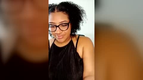 gigiblue89 online show from July 24, 9:39 am