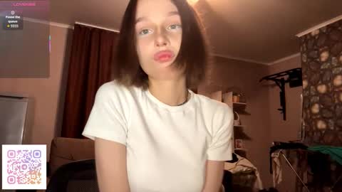 Molly online show from November 2, 7:14 pm