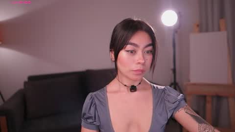 GIGI online show from July 26, 5:49 am