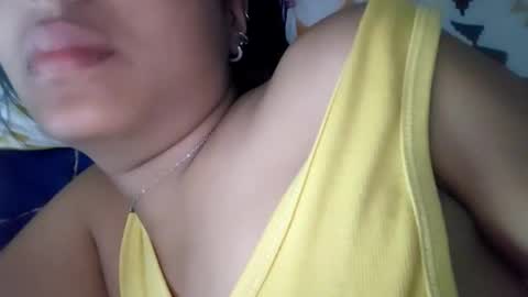 gigixox3 online show from October 29, 9:04 pm