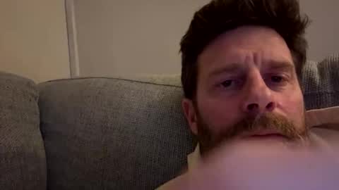 Gilbert online show from December 1, 11:14 pm